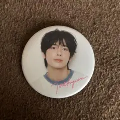 2026年最新】TxTテヒョン 缶バッジの人気アイテム - メルカリ