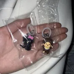 モンチッチめじるしアクセサリー2&ハローキティめじるしアクセサリーガチャガチャ