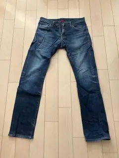 ユニクロ　デニムパンツ　メンズ　30