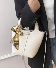 スカーフ付き トートバッグ ショルダーバッグ ハンドバッグ 新品未使用