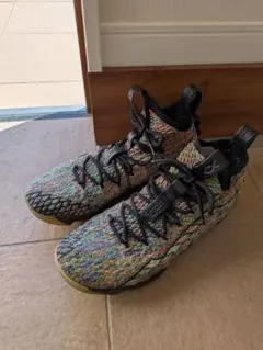 NIKE LEBRON 15 マルチカラー スニーカー