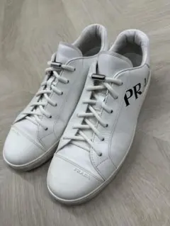 お値下げ‼︎PRADA ホワイトレザースニーカー お値下げ対応可能］PRADA レザー スニーカー ホワイト - メルカリ