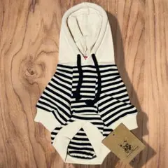 【新品未使用品】Seven&Heaven フード付き犬服 白黒ストライプ