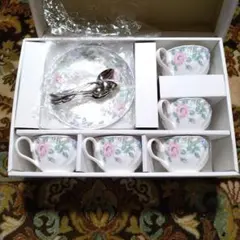 HOYAコーヒーカップセット 昭和レトロ HOYA コーヒーカップ&ソーサー 2客セット | レトロ雑貨