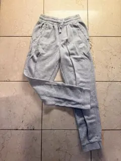 Nikeグレースウェット