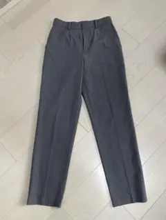 UNIQLO スマートアンクルパンツ　グレー スラックス 丈長め　Mサイズ