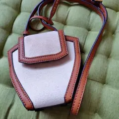 CHARLES & KEITH ショルダーバッグ ベージュ/ブラウン