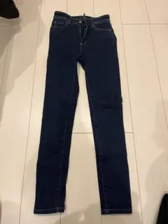 ダークブルー スキニーデニム