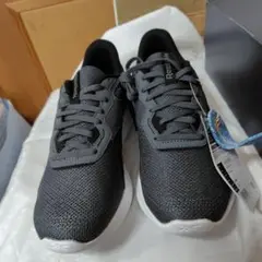 Reebok Energen Tech スニーカー 25.5cm