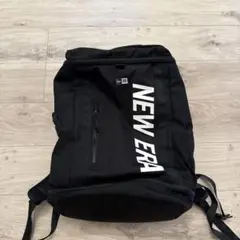 NEW ERA ブラック リュック 30L大容量 通学、通勤バックパック