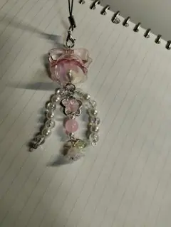 ハンドメイド ビーズキーホルダー クラゲモチーフ ピンク