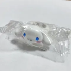 【匿名配送】サンリオ ファッションリング シナモン ガチャガチャ