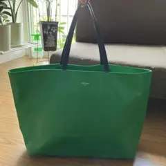 Item thumbnail for item 8fb7916e-e7ba-40b5-8944-0a347db193da