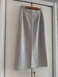 NATURAL BEAUTY BASIC タイトスカート　　Mサイズ