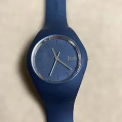 ice watch 黒ラバー時計のサムネイル