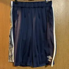 umbro ネイビー ストライプ ハーフパンツ