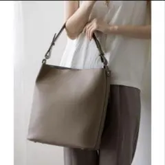 ワンハンドル2wayトートバッグ （GRAYBEIGE）のサムネイル