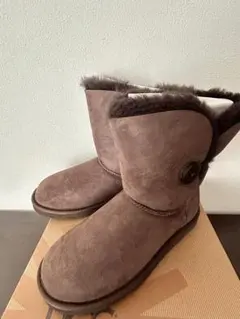 2026年最新】ugg ムートンブーツ チョコレートの人気アイテム - メルカリ