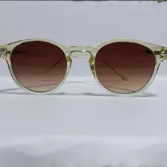 クリアフレーム ブラウン グラデーション サングラス