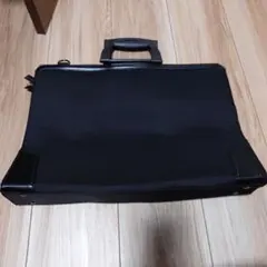 LES MUES ブラック ビジネスバッグ 就活 AOKI