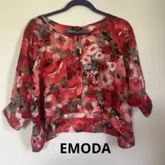 美品EMODA 赤花柄 五分袖 ブラウス