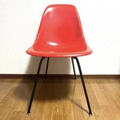 【レア】Eames Side Shell Crimson イームズ　ヴィンテージのサムネイル