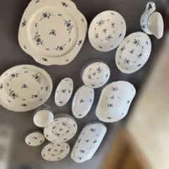 Noritake ブルーフラワー 食器セットのサムネイル