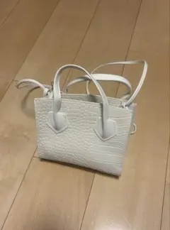 ホワイト クロコダイル風 ショルダーバッグ