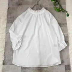 クードシャンス＊五分袖＊シアサッカー　フリルネックブラウス＊ホワイト　M