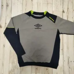 【美品】umbro ウインドブレーカー