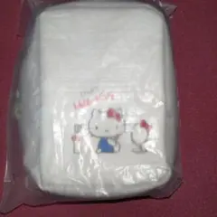 ハローキティー　ポーチ