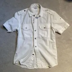 UNIQLO ホワイト Sサイズ ショート丈シャツ