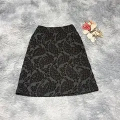 SCAPA スキャパ（M）スカート ひざ丈 ペイズリー柄 上品 ウール混 日本製のサムネイル
