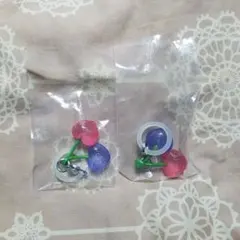 ワンピース　メロメロの実　めじるし　アクセサリー　ストラップ　キーホルダー