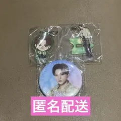 八木勇征　チャーム　ミニアクリルスタンド　缶バッジ