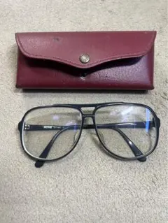 Item thumbnail for item edc311e5-e2ca-4c52-bdec-483b26710319