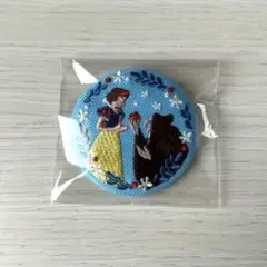 ディズニー 刺繍缶バッジ 白雪姫のサムネイル