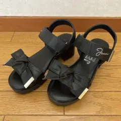 と*ん様 Jenni ブラックリボンサンダル 20.0のサムネイル