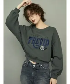GYDA ジェイダ ショート トレーナー スウェット パーカー クロップド ロゴ