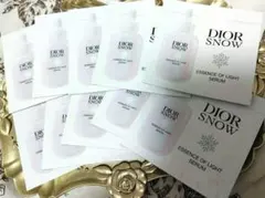 新品未使用　Dior Snow エッセンスオブライトセラム 10パックのサムネイル