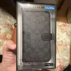 新品 COACH iPhone 14 Pro 手帳型ケース
