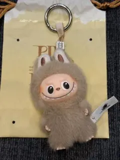 POPMART PIN FOR LOVE ラブブ　イニシャル　B
