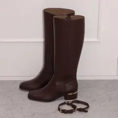 美品 ダイアナ 2WAYチェーンベルト付きロングブーツ ブラウン 22.5cm