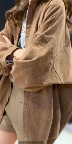 コーデュロイシャツ