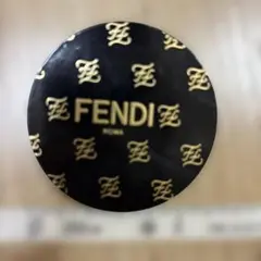 FENDI ロゴデザイン マグネットクリップのサムネイル