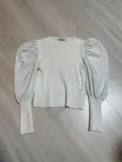 Ada. パフスリーブ ニット 美品