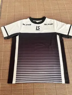 LUZ e SOMBRA プラクティスシャツ 半袖　古着　XSのサムネイル