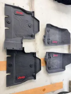 ジープ JLラングラー Jeep 純正 フロアマット 5点セット ブラック 