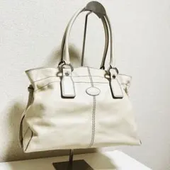 TOD'S トッズ　　ハンドバッグ　オールレザー　クリームホワイト