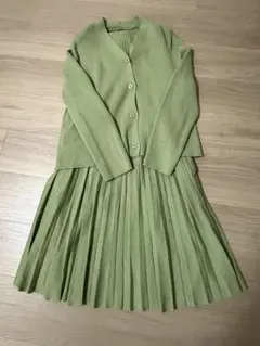 【Mila Owen】 グリーン カーディガン スカートセットアップ